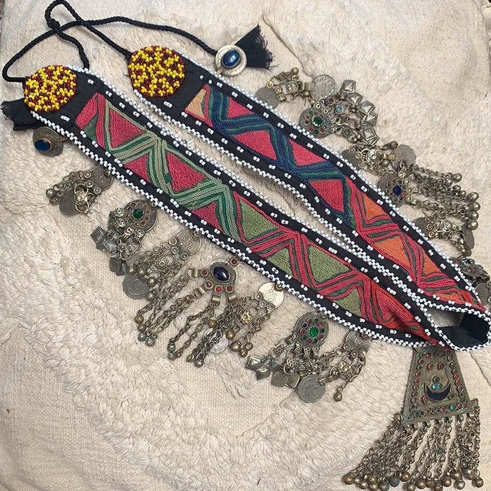 Beautiful Jingly Adjustable Belt - image 4